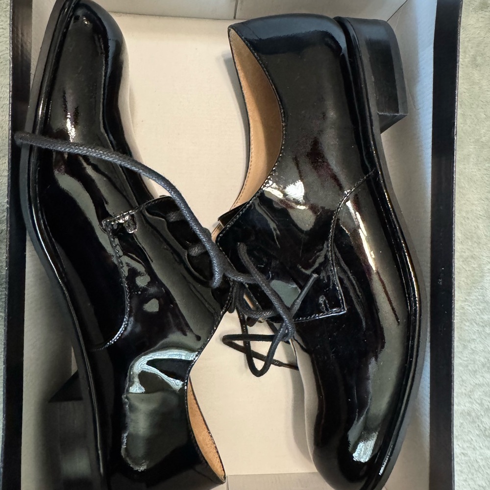 Via Spiga Black Patent Leather Oxford Shoes